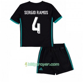 Billige Fotballdrakter Real Madrid Sergio Ramos 4 Barn Bortedraktsett 2017/18 Kortermet